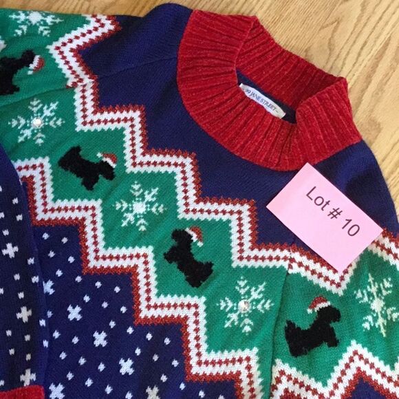 Not so ugly CHRISTMAS sweater in size large - Picture 6 of 11